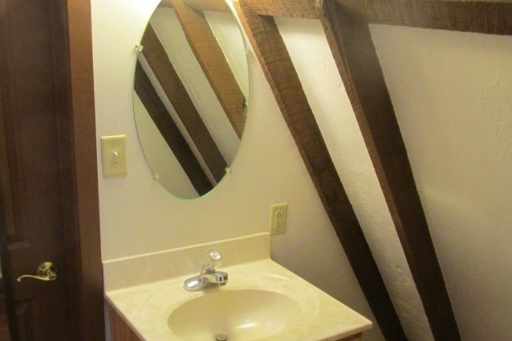 Bathroom - 102 Carlisle St