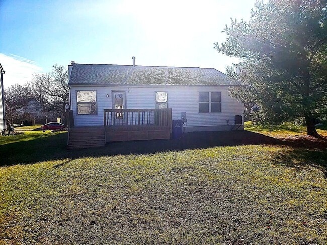 Building Photo - 7248 Stonefall Ct