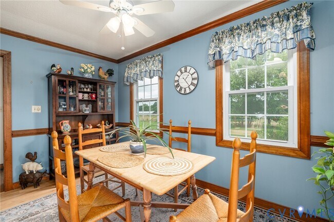 Building Photo - 12182 Woodson Farm Ln