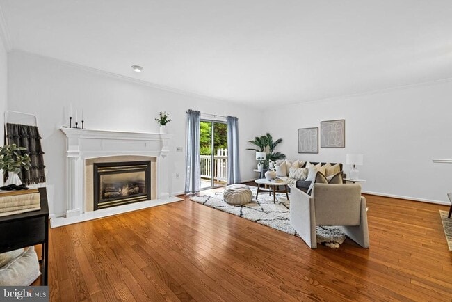 Building Photo - 3 Iron Mill Garth