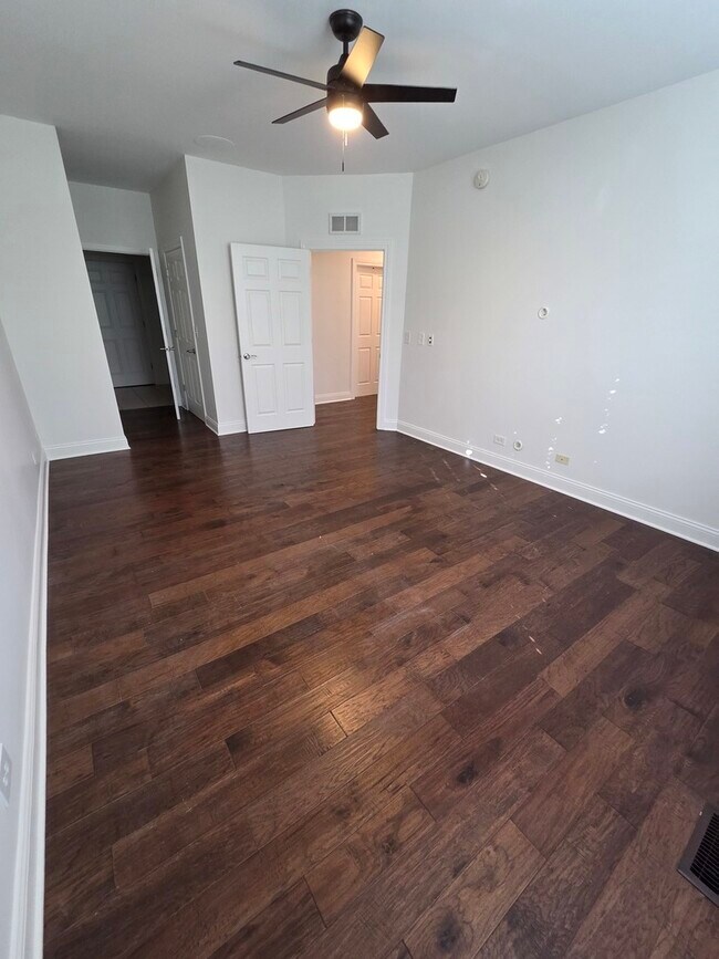 Building Photo - 4266 Savoy Ln