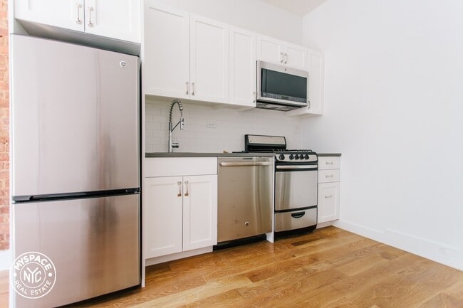Building Photo - 1501 DeKalb Ave