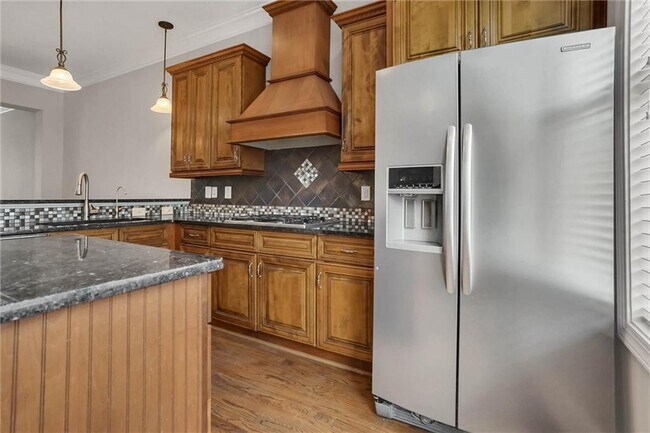 Building Photo - 3026 Eltham Pl