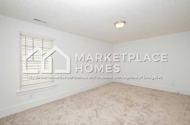 Building Photo - 173 Peach St
