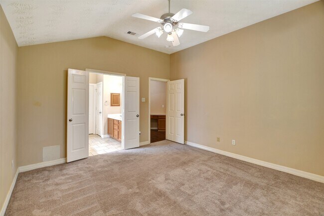 Building Photo - 19017 Hammer Ln