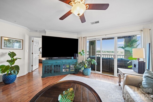 Building Photo - 18637 Vineyard Point Ln