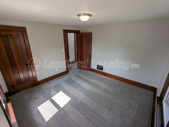Building Photo - Fully Remodeled 3-Bedroom Colonial on Corn...
