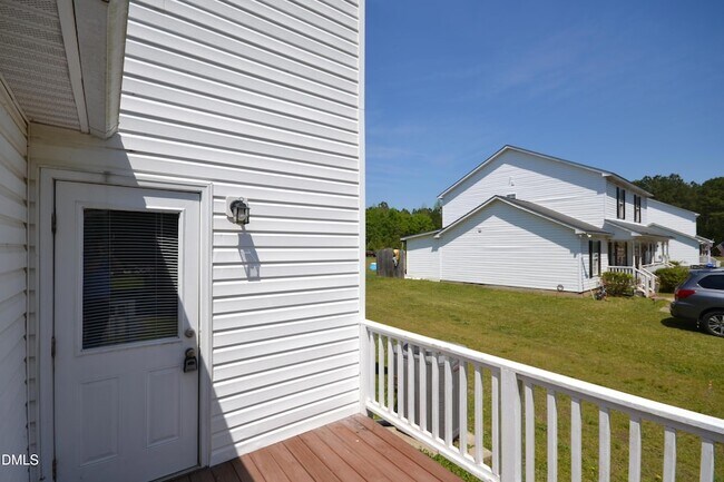 Building Photo - 17 Brantley Cir