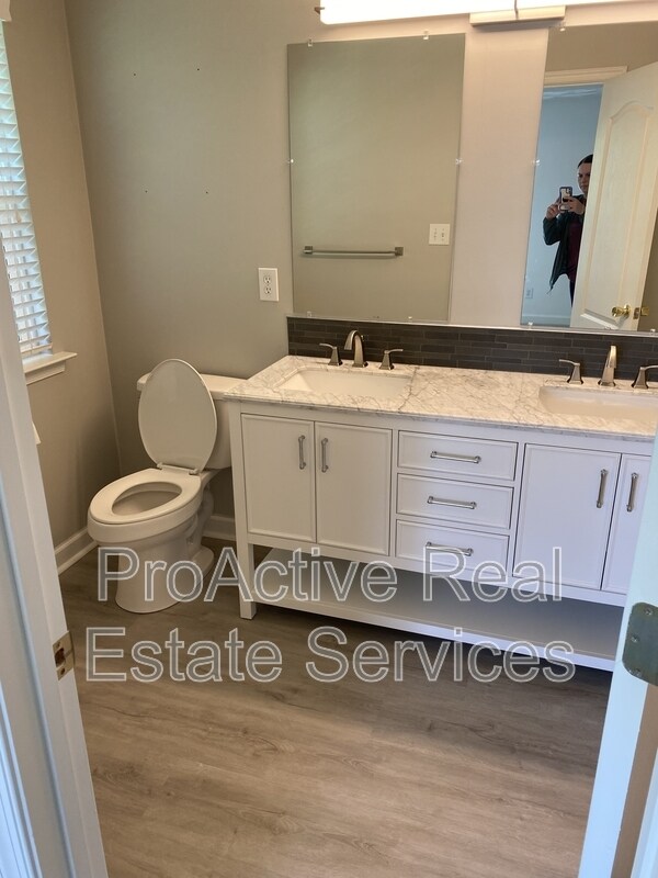 Building Photo - 5268 Pirata Pl