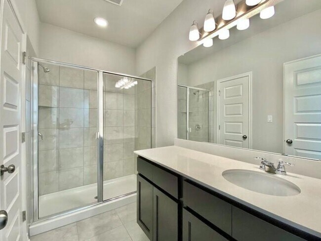 Building Photo - 2148 Pecan Island Dr