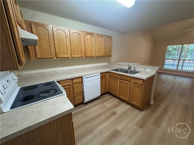 Building Photo - 106 Trellis Way