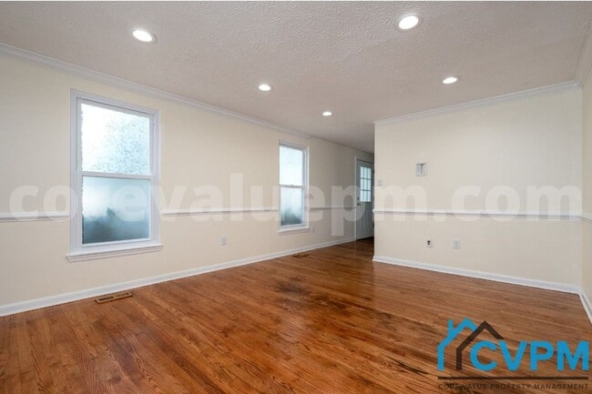 Building Photo - 10827 Topbranch Ln