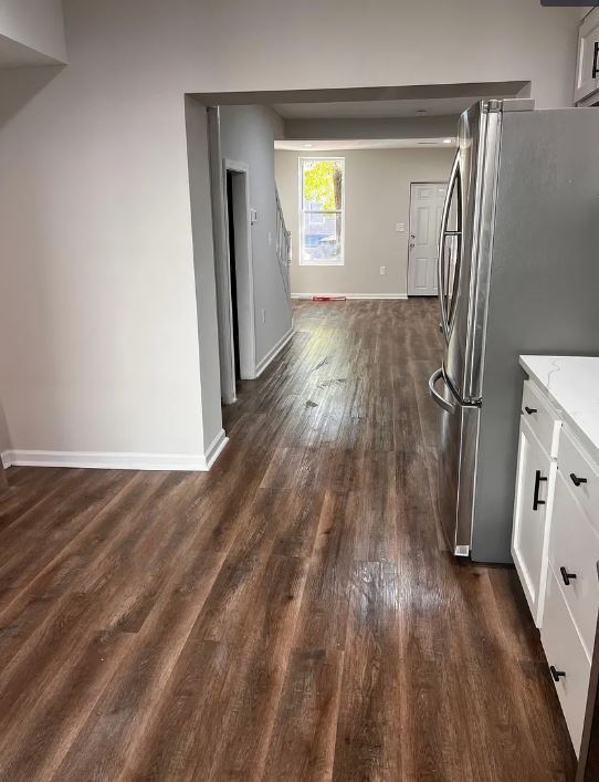 Building Photo - Gough