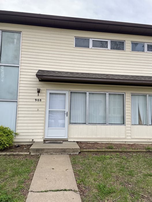 Primary Photo - 908 N 70th St, Kansas City, KS 66112, USA