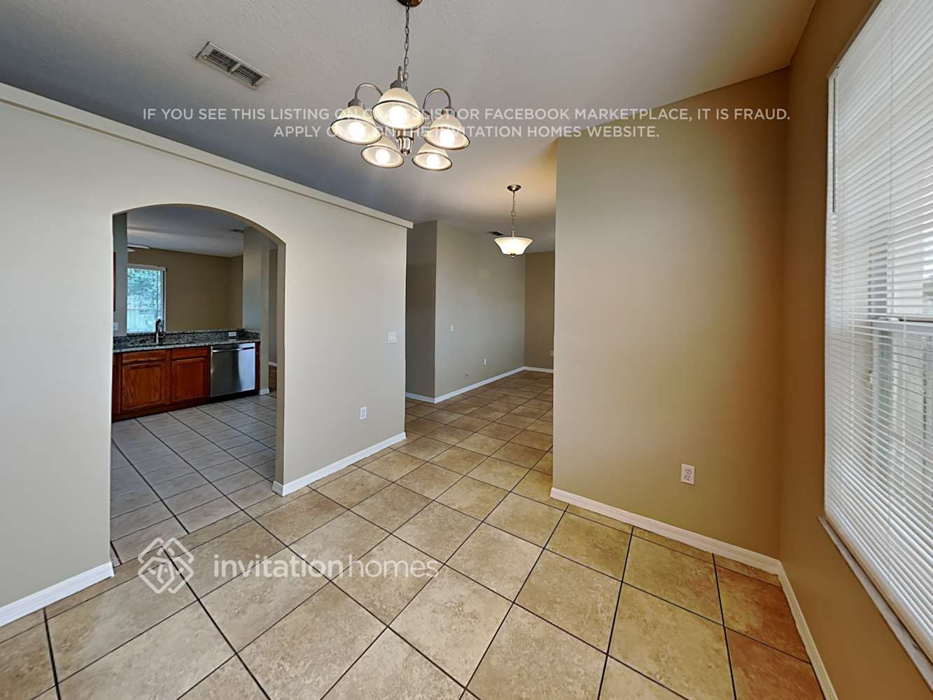 Building Photo - 555 Bluff Pass Dr