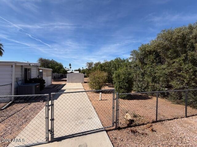 Building Photo - 8536 E Darner Ave