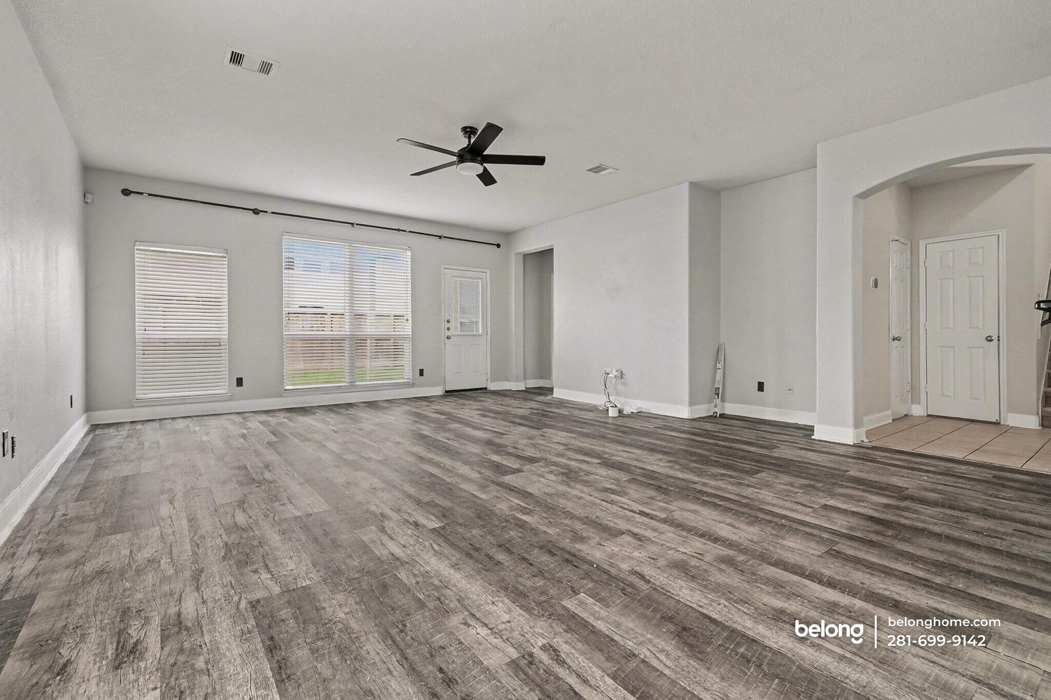 Building Photo - 9997 Knob Hollow Way