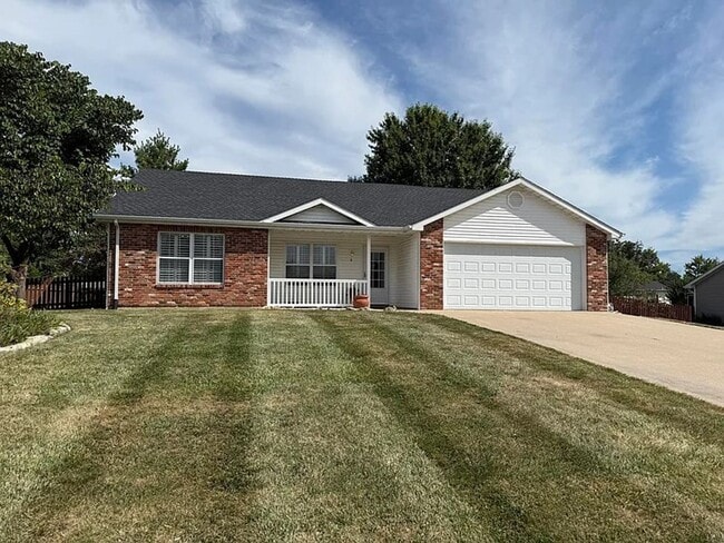Primary Photo - Amazing 3 Bed 2 Bath Home In Ashland!