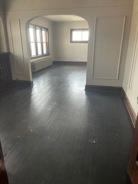 Building Photo - 4325 W Burleigh St