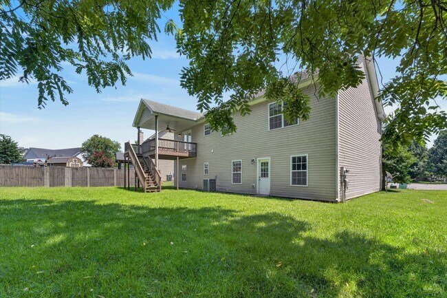 Building Photo - 3702 Wind Mill Ct