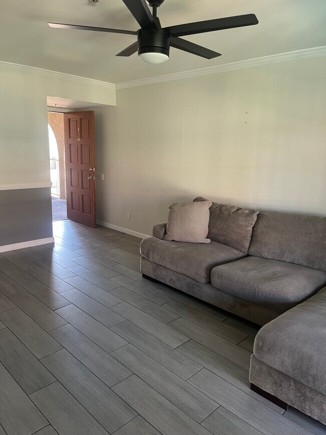 Building Photo - 1650 N 87th Terrace