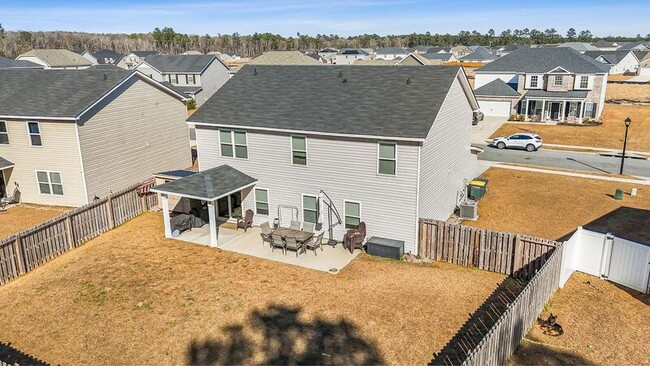 Building Photo - 257 Cromer St