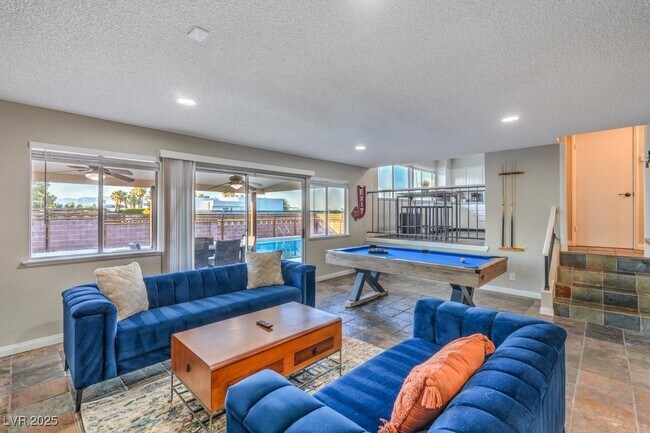 Building Photo - 5198 Hibbetts Dr