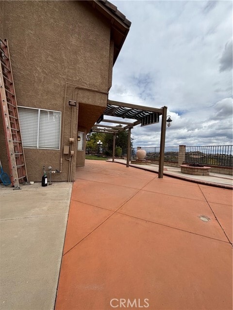 Building Photo - 17092 Whispering Brook Way