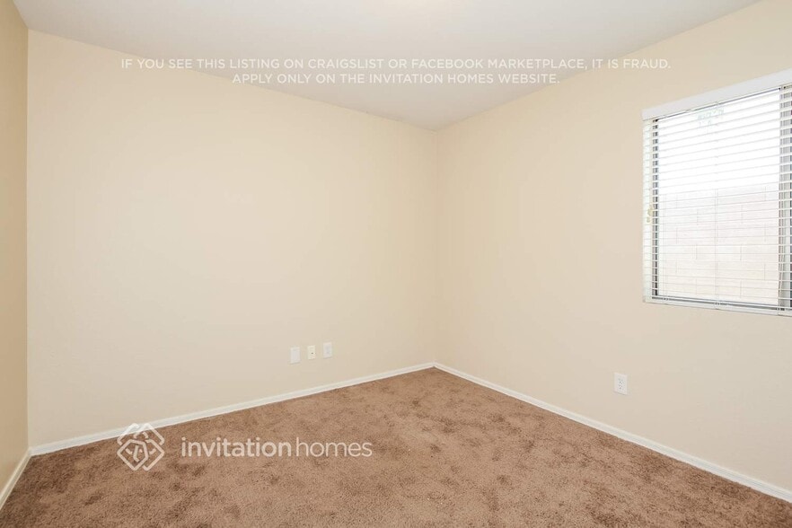 Building Photo - 3420 E Marco Polo Rd