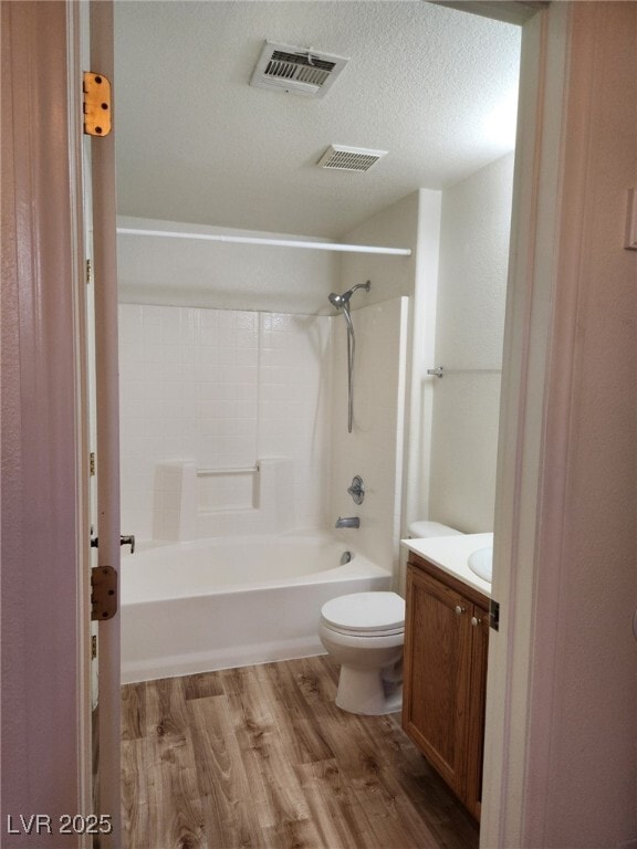 Building Photo - 5855 Valley Dr