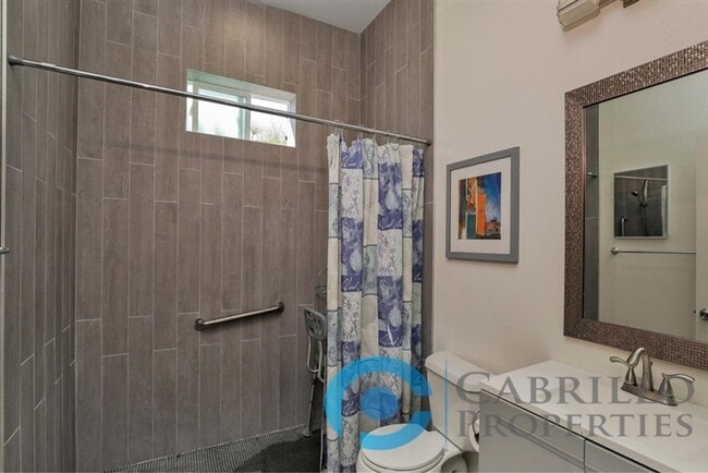 Building Photo - **Move-in Special** $500 off 1st Month Ren...