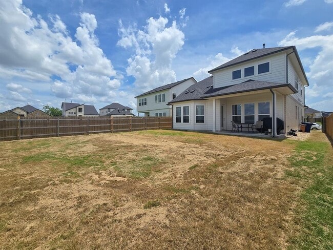 Building Photo - 4914 Seadrift Dr