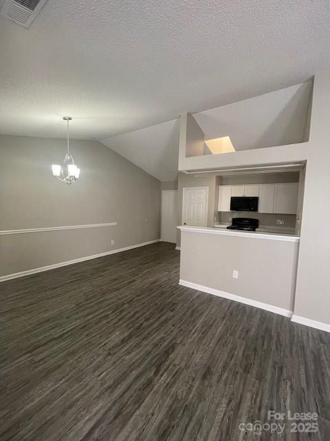 Building Photo - 6246 Rosecroft Dr