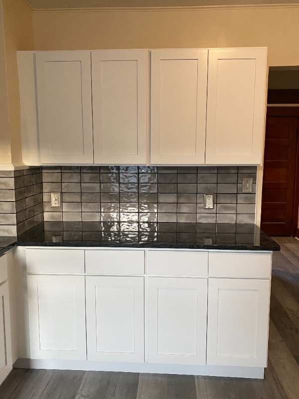 Building Photo - 2208-2210 Providence Rd