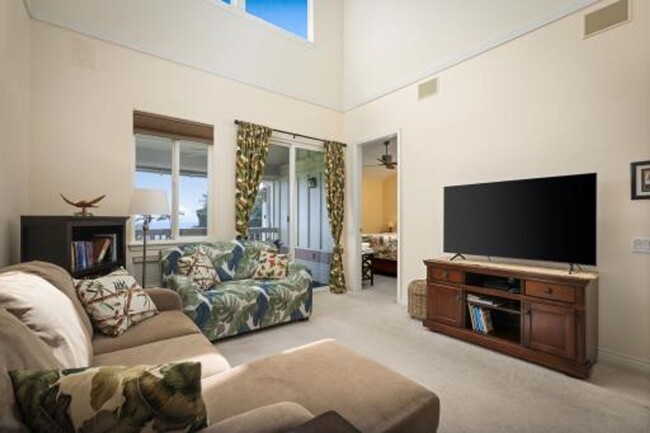 Building Photo - Alii Cove - Furnished 2 Bedroom + Den / 2 ...