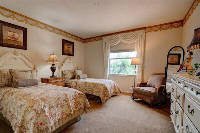 Building Photo - 10891 Northgreen Dr