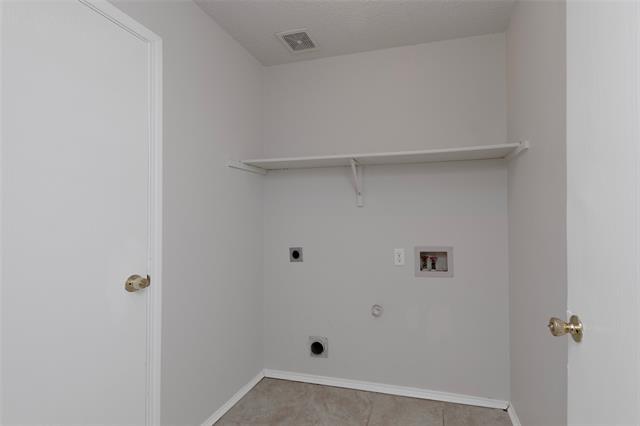 Building Photo - 3111 Westview Dr