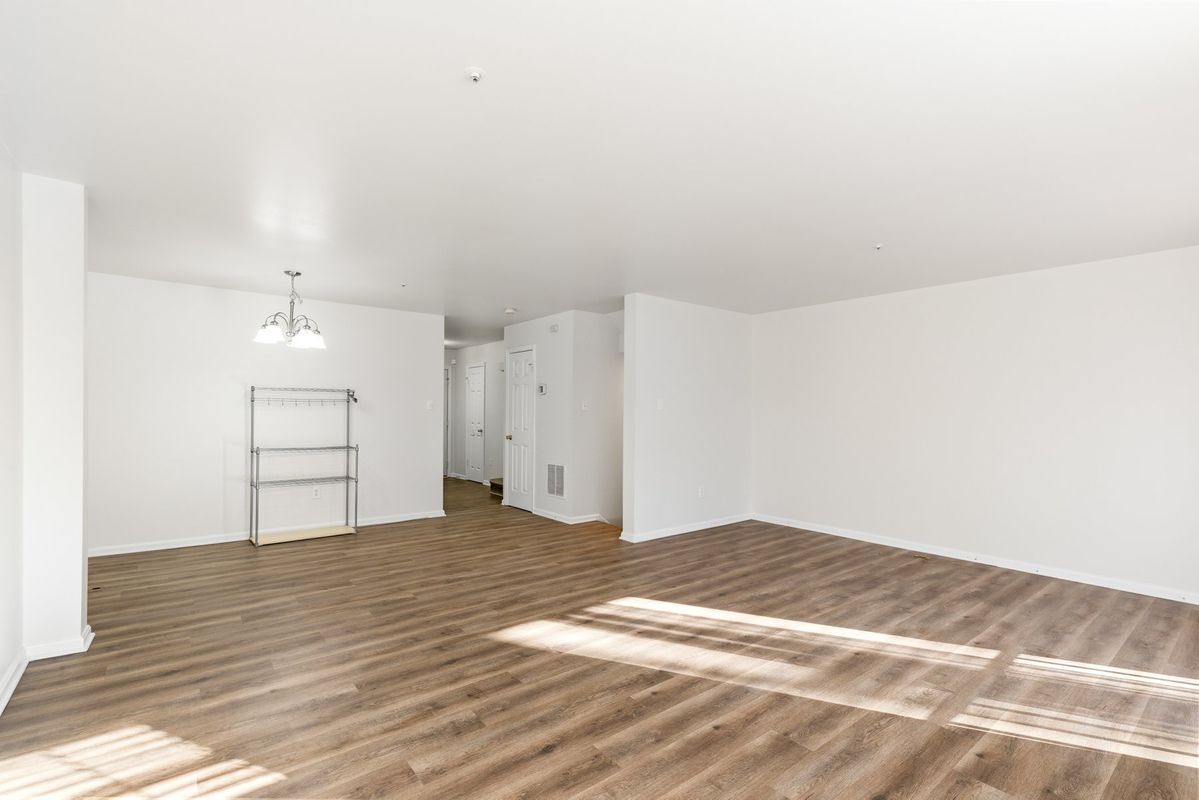 Building Photo - 3507 Corn Stream Rd