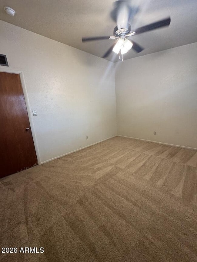 Building Photo - 1401 Bella Vista Dr