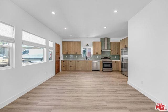 Building Photo - 1454 Yosemite Dr