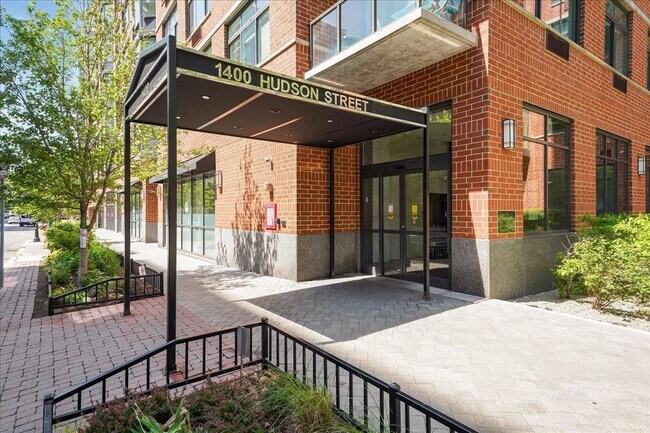 Building Photo - 1400 Hudson St