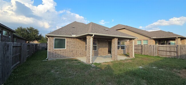 Building Photo - 15715 Marberry Dr