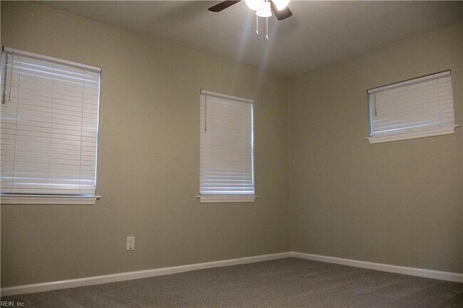 Building Photo - 8321 Halprin Dr