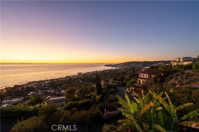 Building Photo - 2192 Crestview Dr