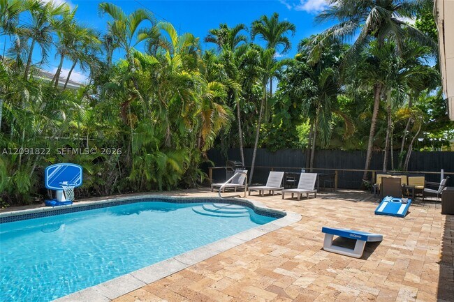 Building Photo - 1308 Seabreeze Blvd