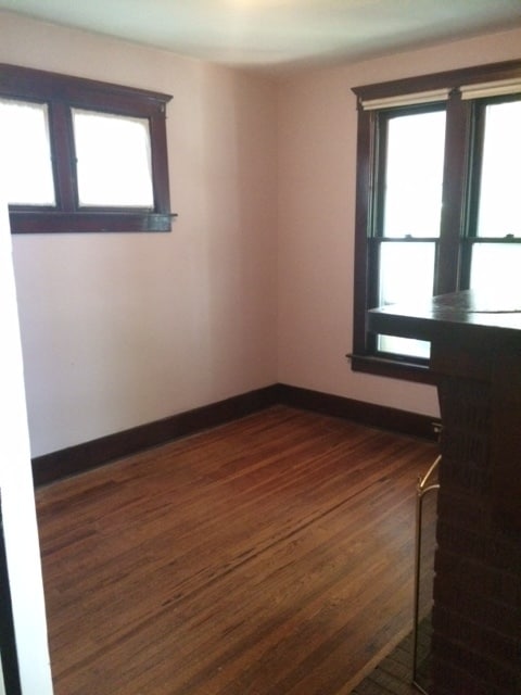 Bedroom - 120 Claremont Ave