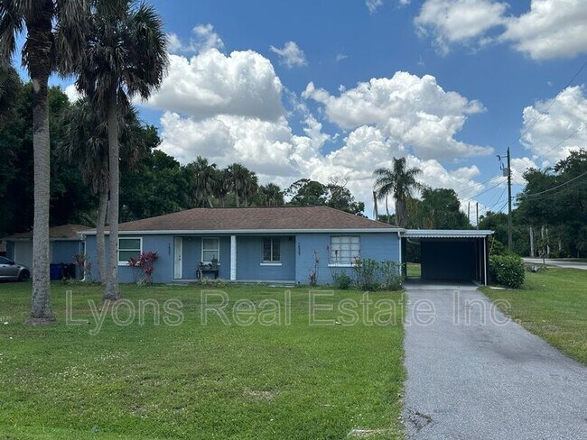Primary Photo - 1539 Piney Rd