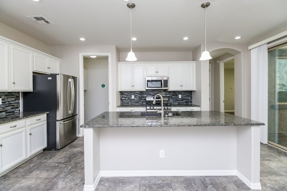 Building Photo - 1035 S Agnes Ln