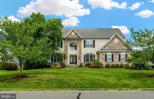 Building Photo - 22374 Dolomite Hills Dr
