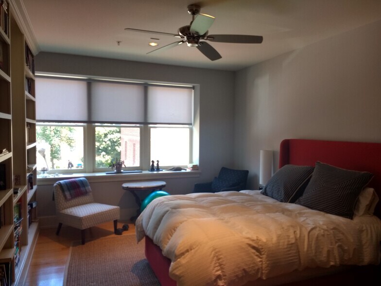 Master BR with morning light - 2516 Q St NW